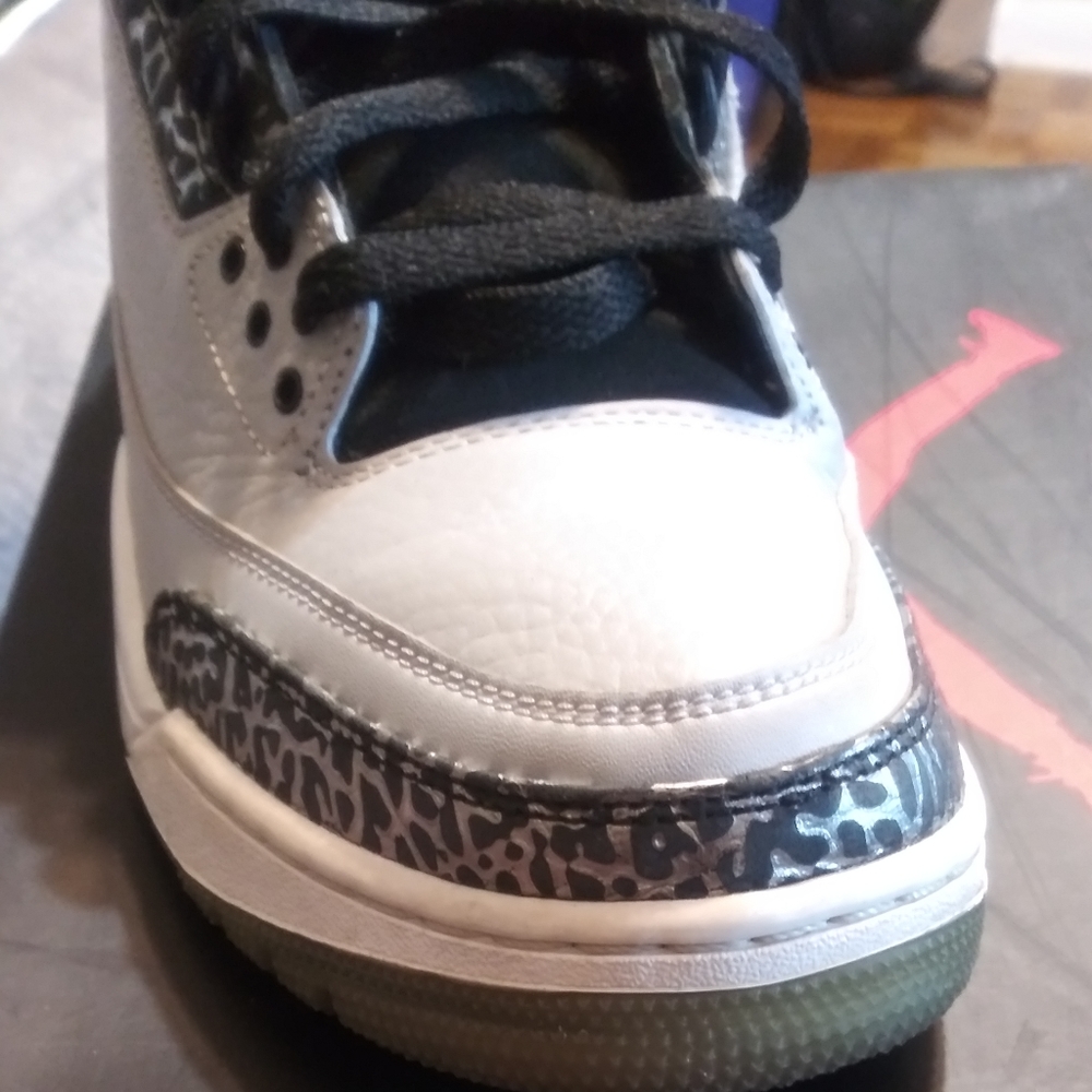 💥SOLD💥Air Jordan 3 Retro sz 10 - Picture 2 of 8